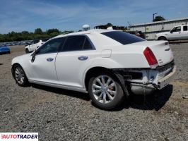 Chrysler 300C 2018 3