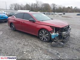 Nissan Altima - zobacz ofertę