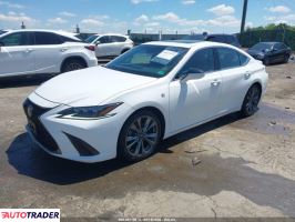 Lexus ES 2020 3