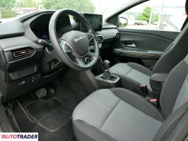 Dacia Pozostałe 2024 1.6 140 KM