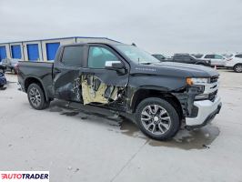 Chevrolet Silverado 2021 3
