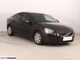 Volvo S60 2013 2.4 211 KM