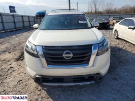Nissan Pathfinder 2024 3
