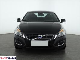 Volvo S60 2013 2.0 134 KM