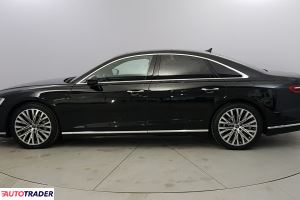 Audi A8 2021 3.0 340 KM