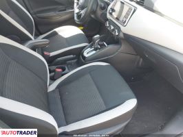 Nissan Versa 2020 1