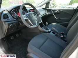 Opel Astra 2014 1.7 110 KM Opel Astra 2014 1.7 110 KM