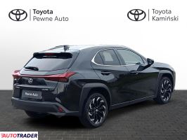 Lexus Pozostałe 2022 2.0 171 KM