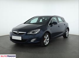 Opel Astra 2010 1.6 177 KM