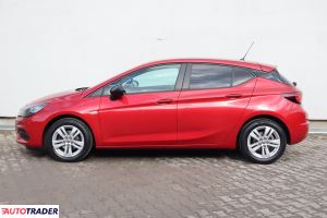 Opel Astra 2021 1.2 143 KM