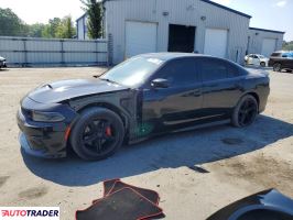 Dodge Charger 2020 6