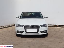 Audi A4 2013 2.0 140 KM