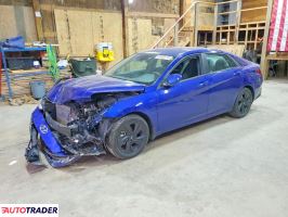 Hyundai Elantra - zobacz ofertę