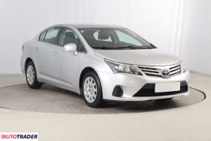 Toyota Avensis 2012 2.0 122 KM