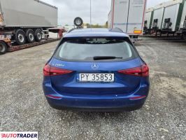 Mercedes C-klasa 2023 2.0 163 KM