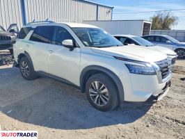 Nissan Pathfinder 2023 3