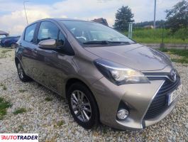 Toyota Yaris 2014 1.3 99 KM