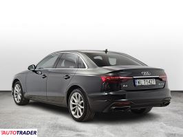 Audi A4 2022 2.0 150 KM