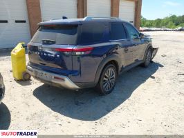 Nissan Pathfinder 2022 3
