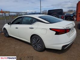 Nissan Altima 2025 2