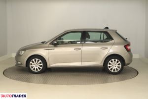 Skoda Fabia 2015 1.2 88 KM