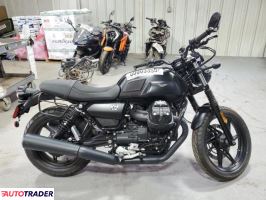 Moto Guzzi V7 2021 Moto Guzzi V7 2021