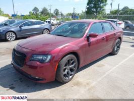 Chrysler 300C 2021 3