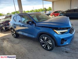 Volvo XC40 2023 2