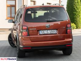 Volkswagen Touran 2008 1.4 140 KM