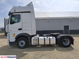 Mercedes Actros