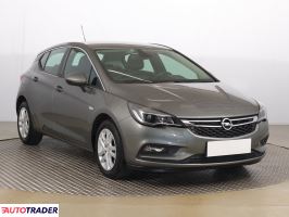 Opel Astra 2018 1.4 99 KM