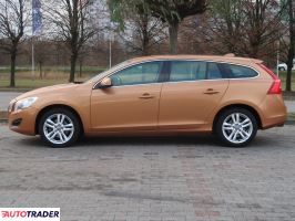 Volvo V60 2012 1.6 147 KM