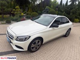 Mercedes C-klasa 2017 2.0 184 KM