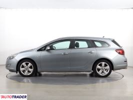 Opel Astra 2011 1.6 177 KM