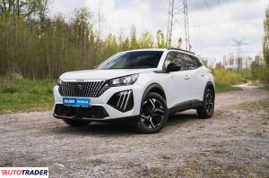 Peugeot 2008 2023 1.2 128 KM