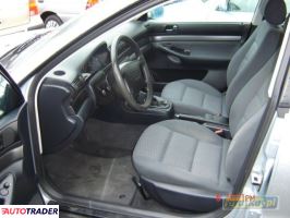 Audi A4 1998 1.8 125 KM