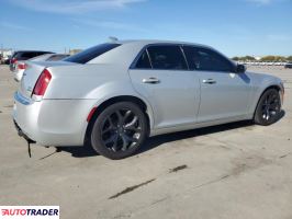 Chrysler 300C 2019 3