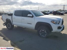Toyota Tacoma 2019 3
