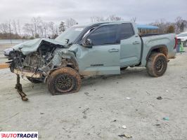 Toyota Tundra - zobacz ofertę