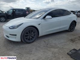Tesla Model 3 2020 Tesla Model 3 2020