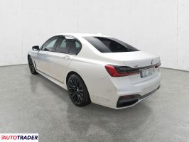 BMW 730 2021 3.0 286 KM
