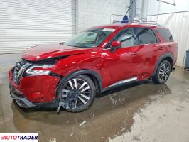 Nissan Pathfinder 2023 3