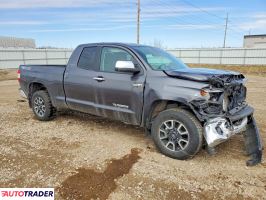 Toyota Tundra 2021 5