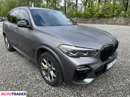 BMW X5 2019 3.0 265 KM