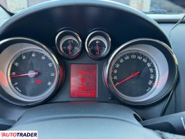 Opel Astra 2013 1.4 140 KM