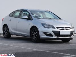 Opel Astra 2013 1.4 138 KM