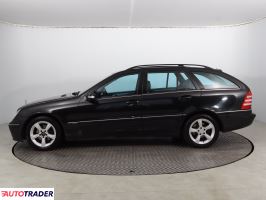 Mercedes C-klasa 2007 2.1 147 KM