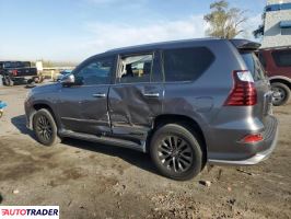 Lexus GX 470 2018 4