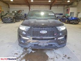 Ford Explorer 2022 3