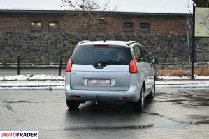 Peugeot 5008 2015 2.0 150 KM